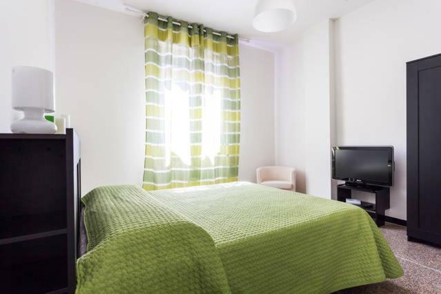 Double Room Private Bathroom